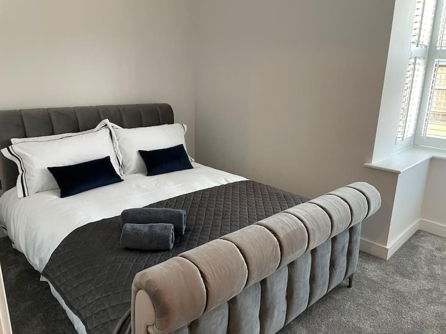 Boutique Luxury Apartment, High St, 헨리인아덴 외부 사진